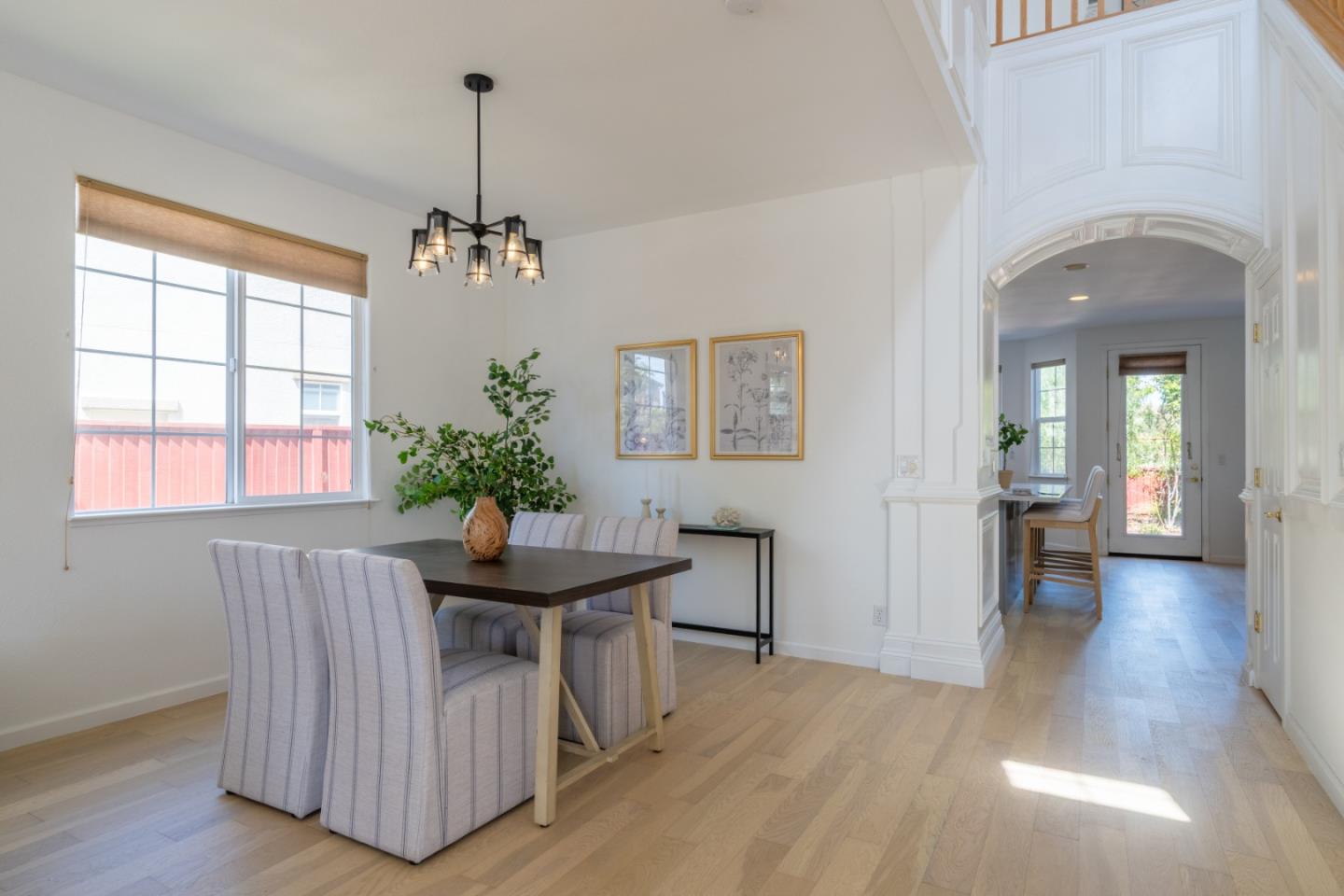 Detail Gallery Image 6 of 32 For 4785 Sea Crest Dr, Seaside,  CA 93955 - 4 Beds | 2/1 Baths
