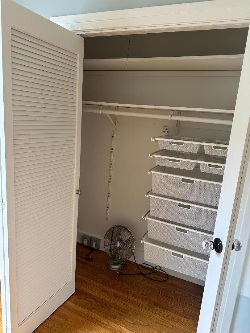 Detail Gallery Image 16 of 21 For 3860 Minerva Ave, Los Angeles,  CA 90066 - 3 Beds | 2 Baths