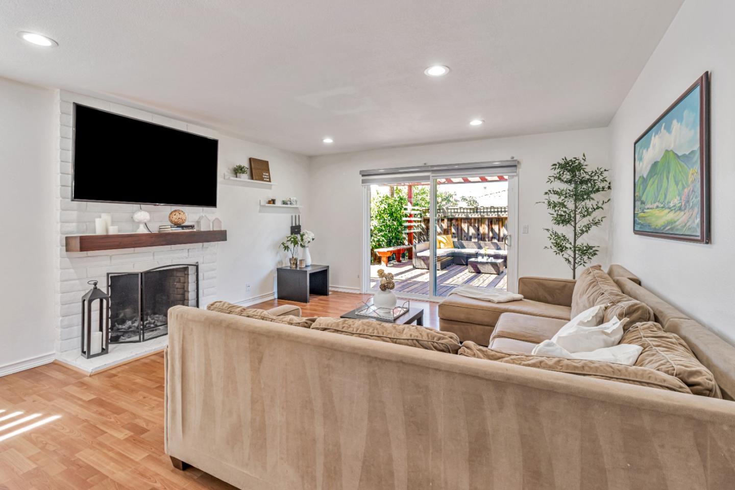 Detail Gallery Image 7 of 35 For 3363 Mira Vista Cir, San Jose,  CA 95132 - 4 Beds | 3 Baths