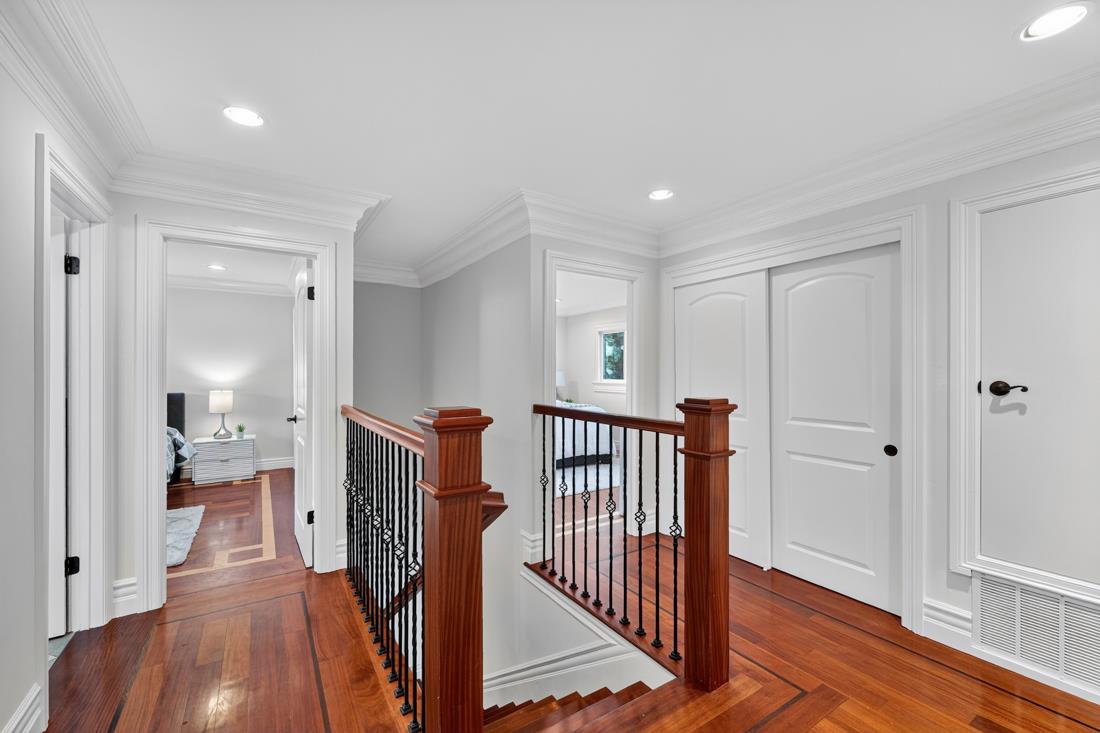 Detail Gallery Image 29 of 63 For 895 Greenwich Dr, Gilroy,  CA 95020 - 5 Beds | 3 Baths