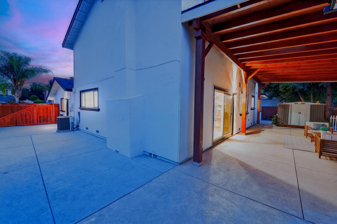 Detail Gallery Image 47 of 63 For 895 Greenwich Dr, Gilroy,  CA 95020 - 5 Beds | 3 Baths