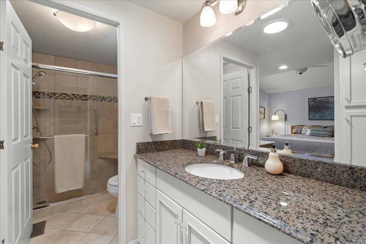 Detail Gallery Image 12 of 19 For 501 Moorpark Way #45,  Mountain View,  CA 94041 - 2 Beds | 2 Baths