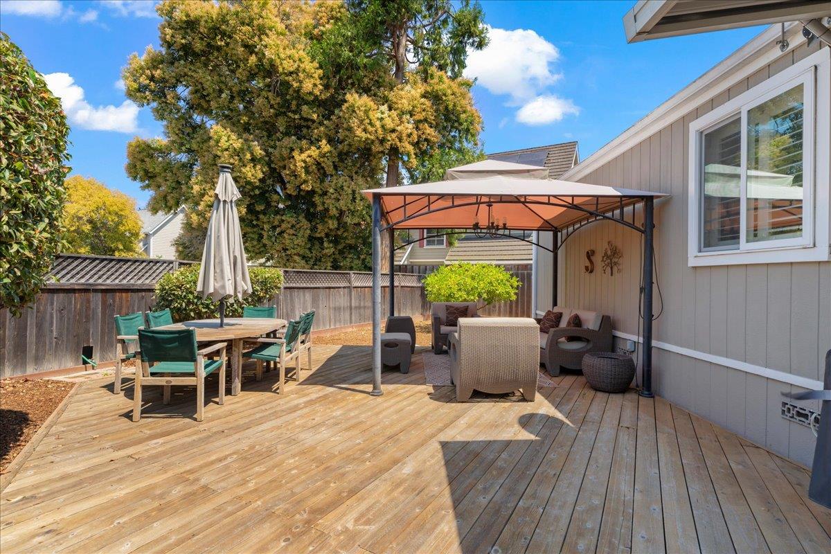 Detail Gallery Image 14 of 19 For 501 Moorpark Way #45,  Mountain View,  CA 94041 - 2 Beds | 2 Baths