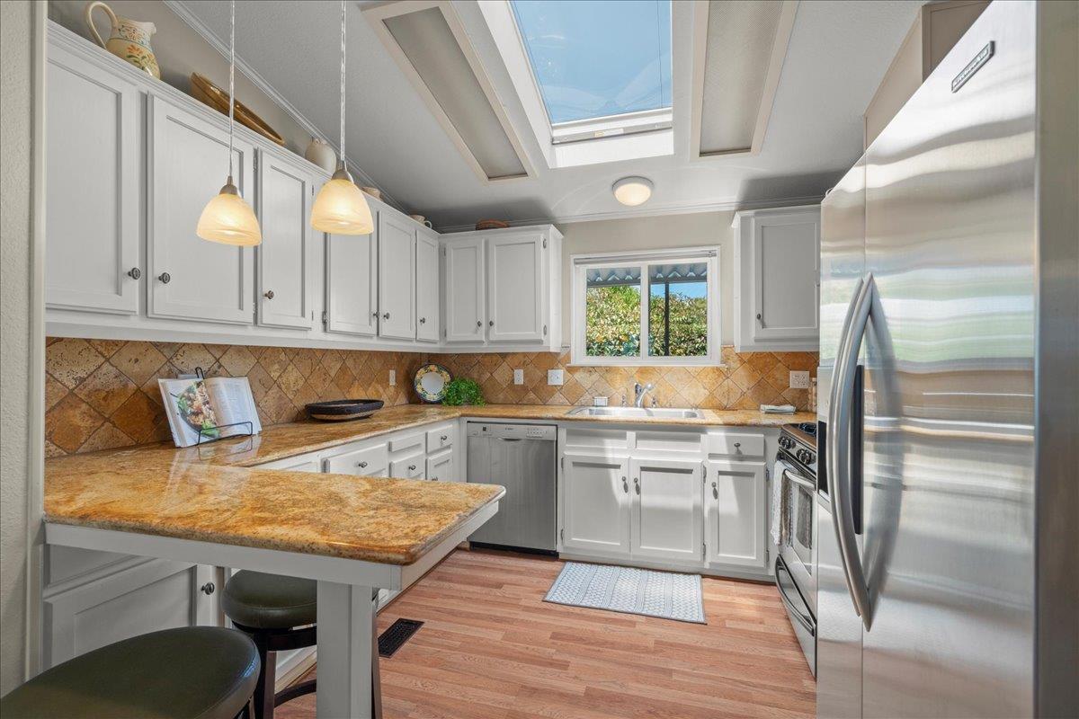 Detail Gallery Image 6 of 19 For 501 Moorpark Way #45,  Mountain View,  CA 94041 - 2 Beds | 2 Baths