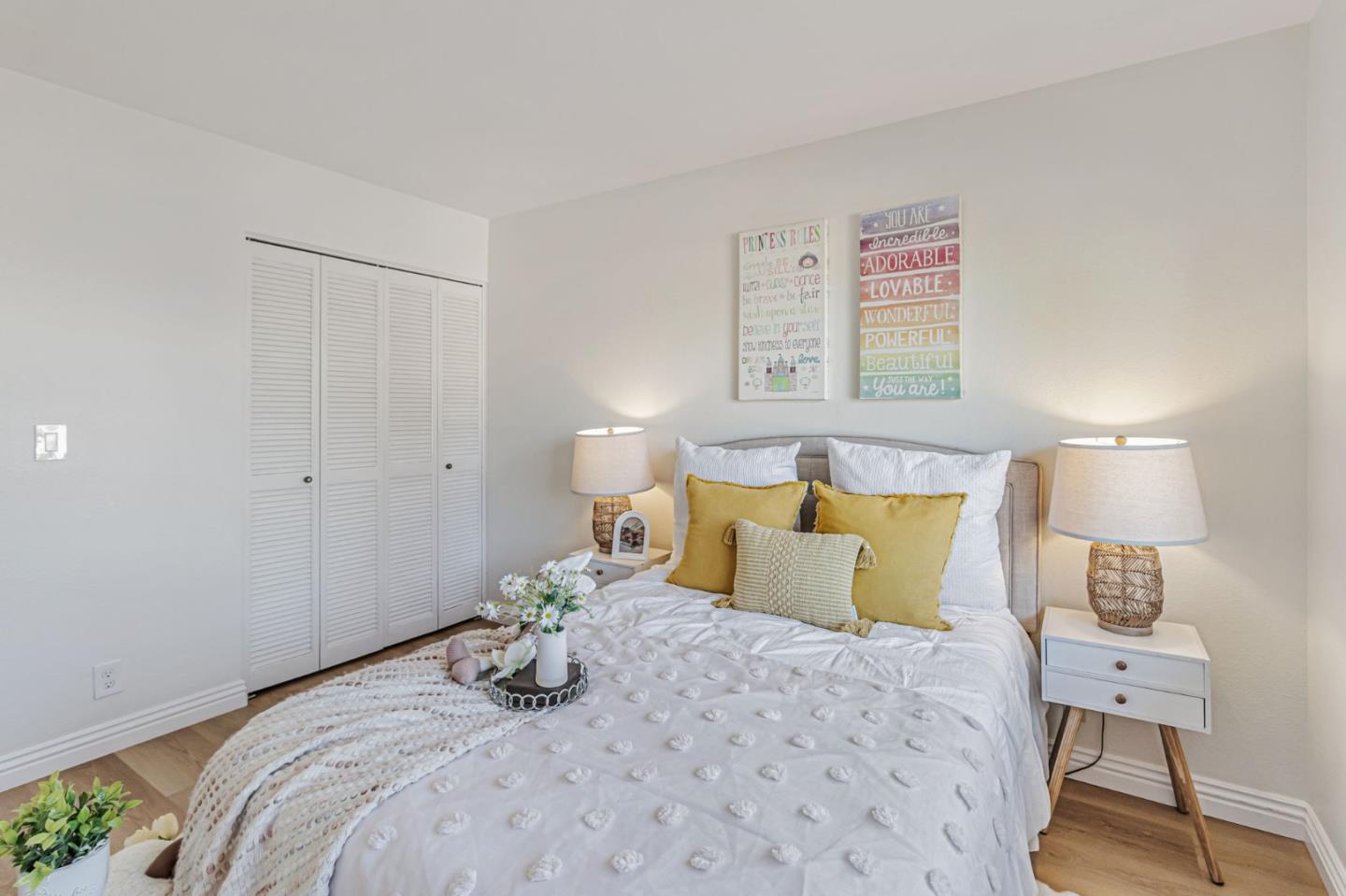 Detail Gallery Image 24 of 50 For 9 Lilly Ln, San Carlos,  CA 94070 - 3 Beds | 2/1 Baths