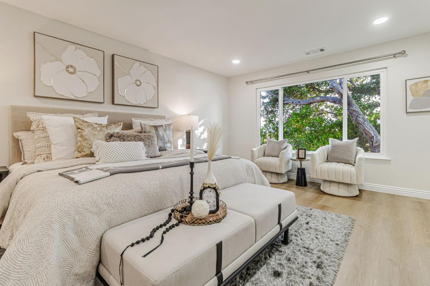 Detail Gallery Image 29 of 50 For 9 Lilly Ln, San Carlos,  CA 94070 - 3 Beds | 2/1 Baths