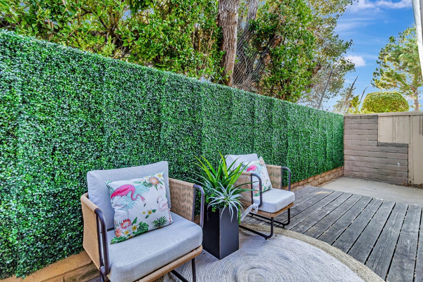 Detail Gallery Image 38 of 50 For 9 Lilly Ln, San Carlos,  CA 94070 - 3 Beds | 2/1 Baths