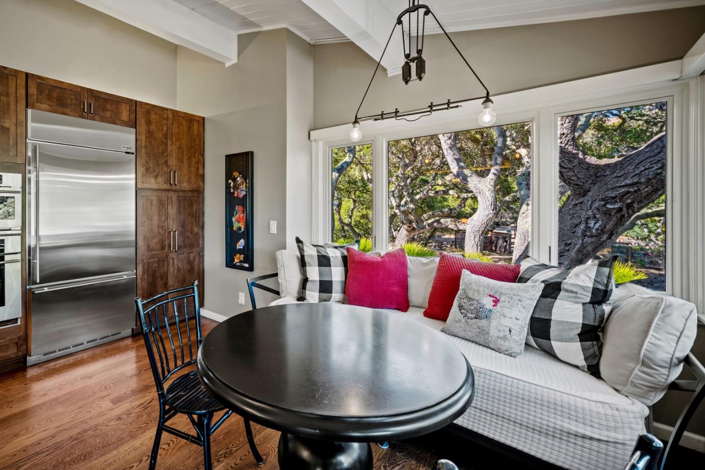 Detail Gallery Image 11 of 30 For 196 Laurel Dr, Carmel Valley,  CA 93924 - 4 Beds | 3/1 Baths