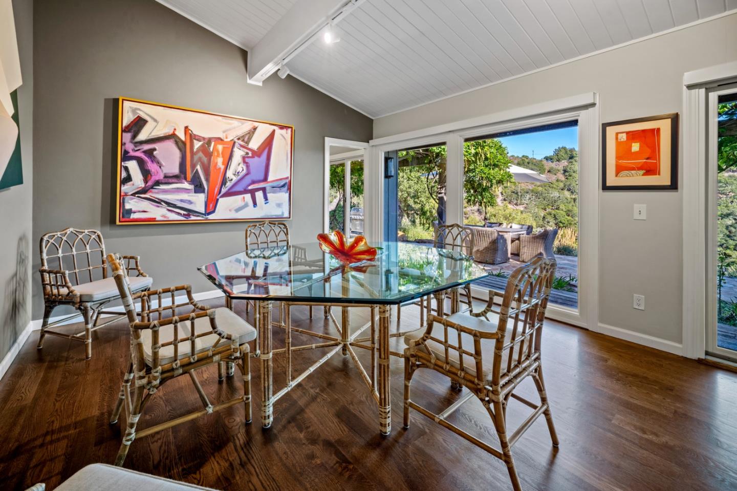 Detail Gallery Image 8 of 30 For 196 Laurel Dr, Carmel Valley,  CA 93924 - 4 Beds | 3/1 Baths