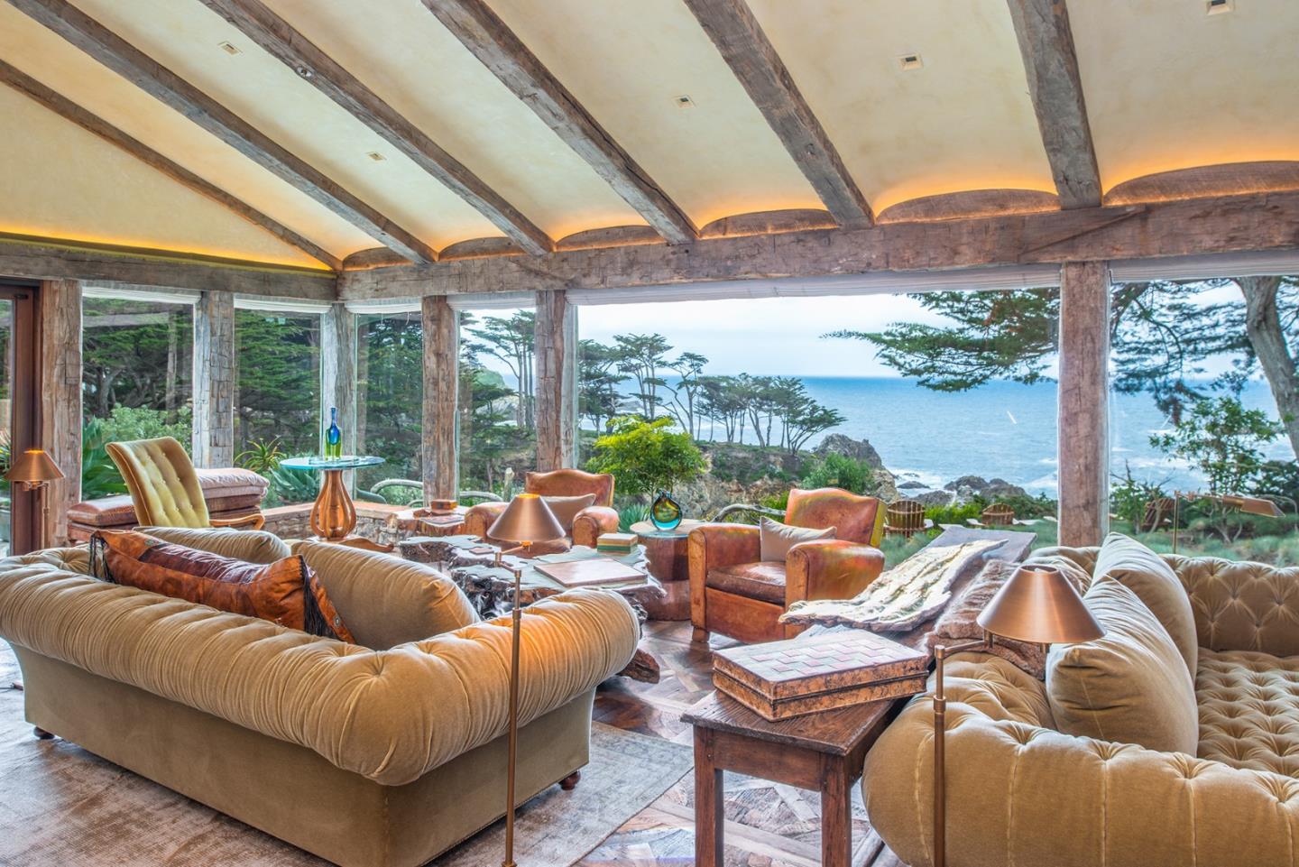 Detail Gallery Image 13 of 101 For 157, 163 Spindrift Rd, Carmel,  CA 93923 - 13 Beds | 13/4 Baths