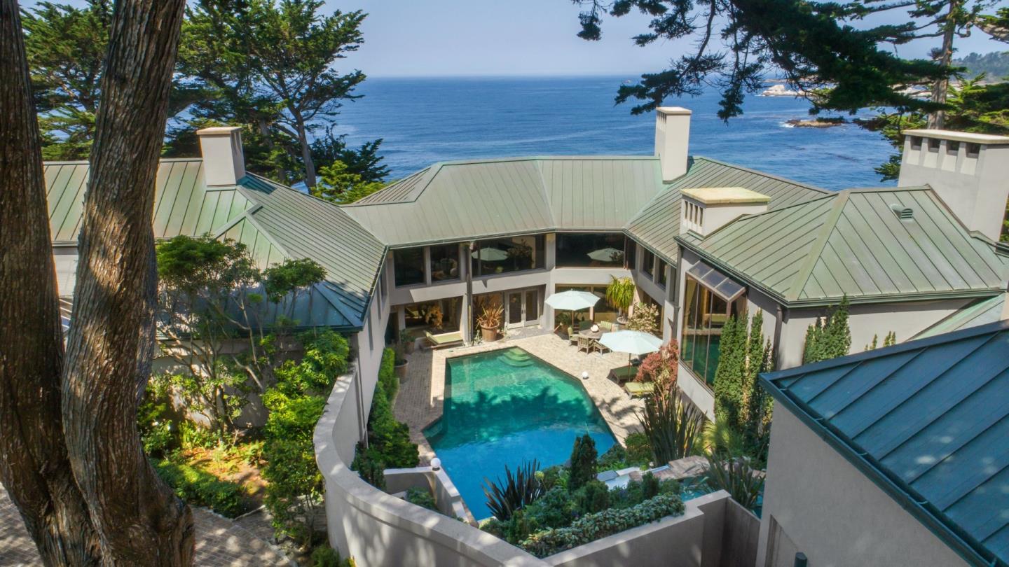 Detail Gallery Image 3 of 101 For 157, 163 Spindrift Rd, Carmel,  CA 93923 - 13 Beds | 13/4 Baths