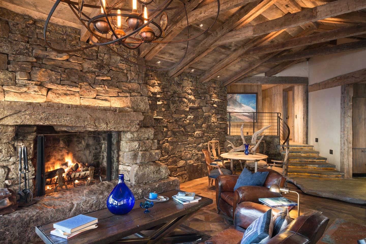 Detail Gallery Image 31 of 101 For 157, 163 Spindrift Rd, Carmel,  CA 93923 - 13 Beds | 13/4 Baths