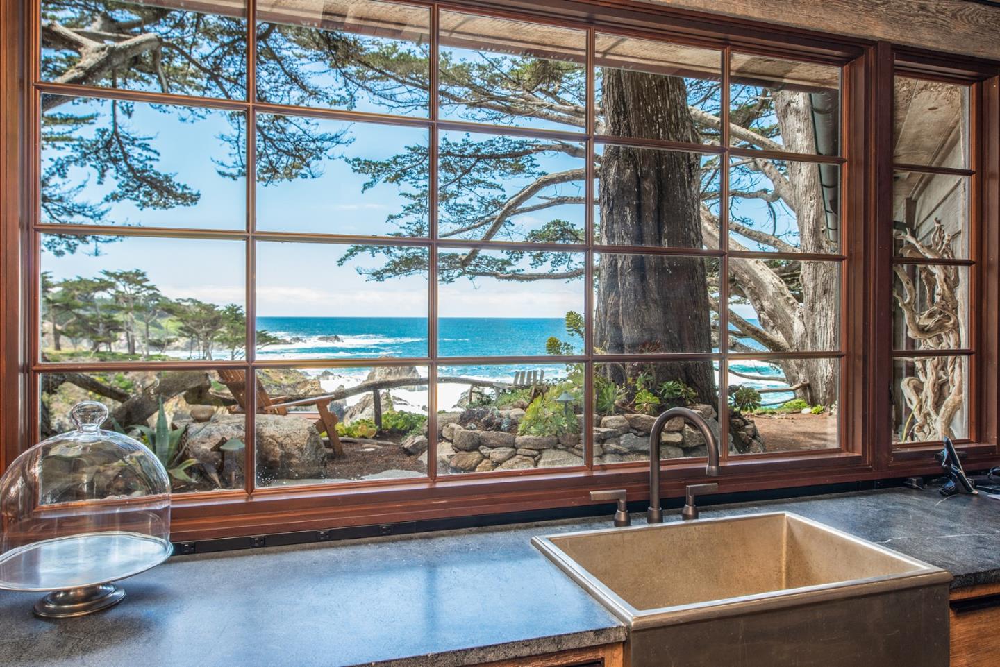 Detail Gallery Image 33 of 101 For 157, 163 Spindrift Rd, Carmel,  CA 93923 - 13 Beds | 13/4 Baths