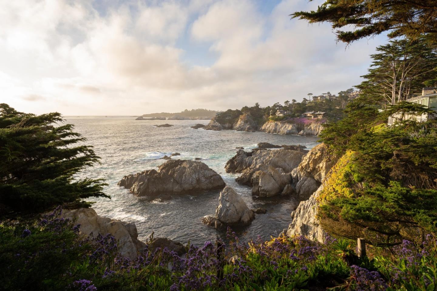 Detail Gallery Image 39 of 101 For 157, 163 Spindrift Rd, Carmel,  CA 93923 - 13 Beds | 13/4 Baths