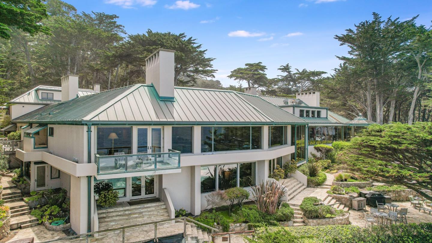 Detail Gallery Image 4 of 101 For 157, 163 Spindrift Rd, Carmel,  CA 93923 - 13 Beds | 13/4 Baths