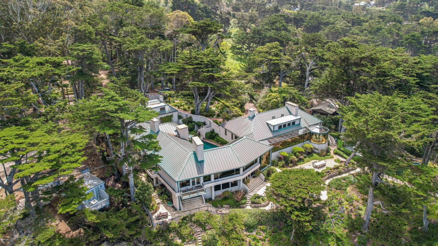 Detail Gallery Image 41 of 101 For 157, 163 Spindrift Rd, Carmel,  CA 93923 - 13 Beds | 13/4 Baths
