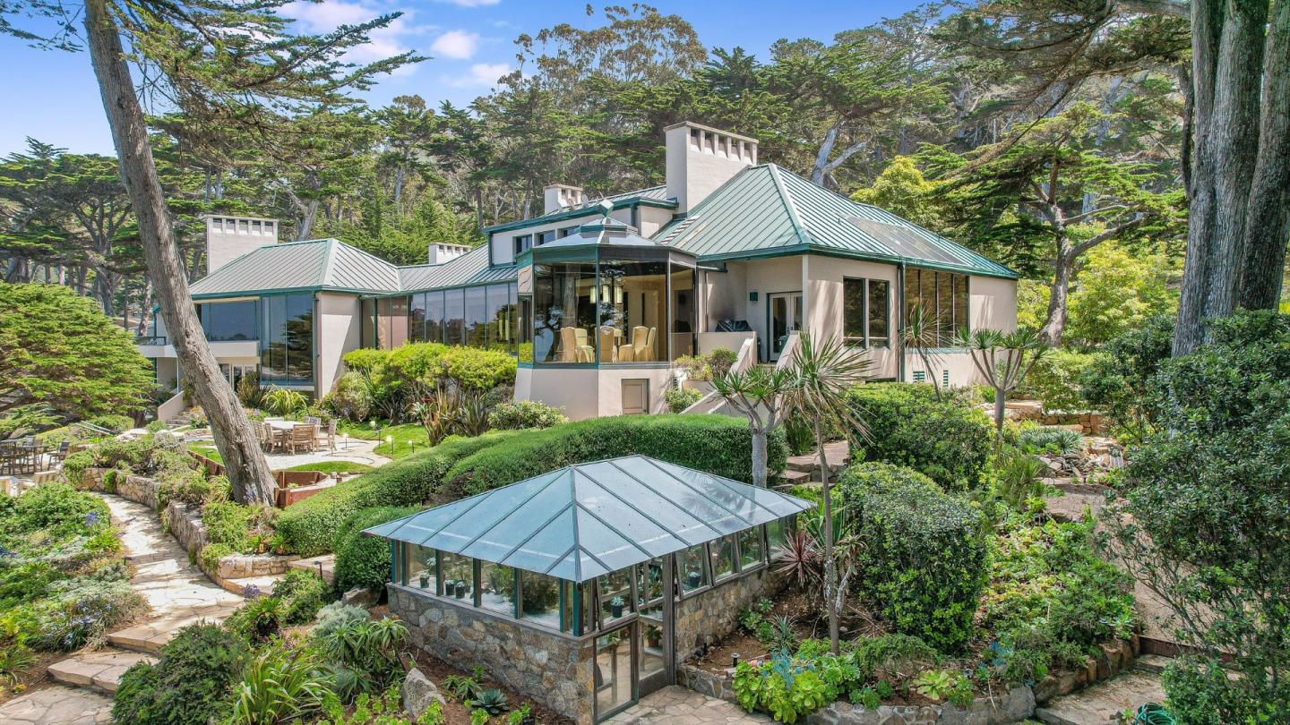 Detail Gallery Image 45 of 101 For 157, 163 Spindrift Rd, Carmel,  CA 93923 - 13 Beds | 13/4 Baths