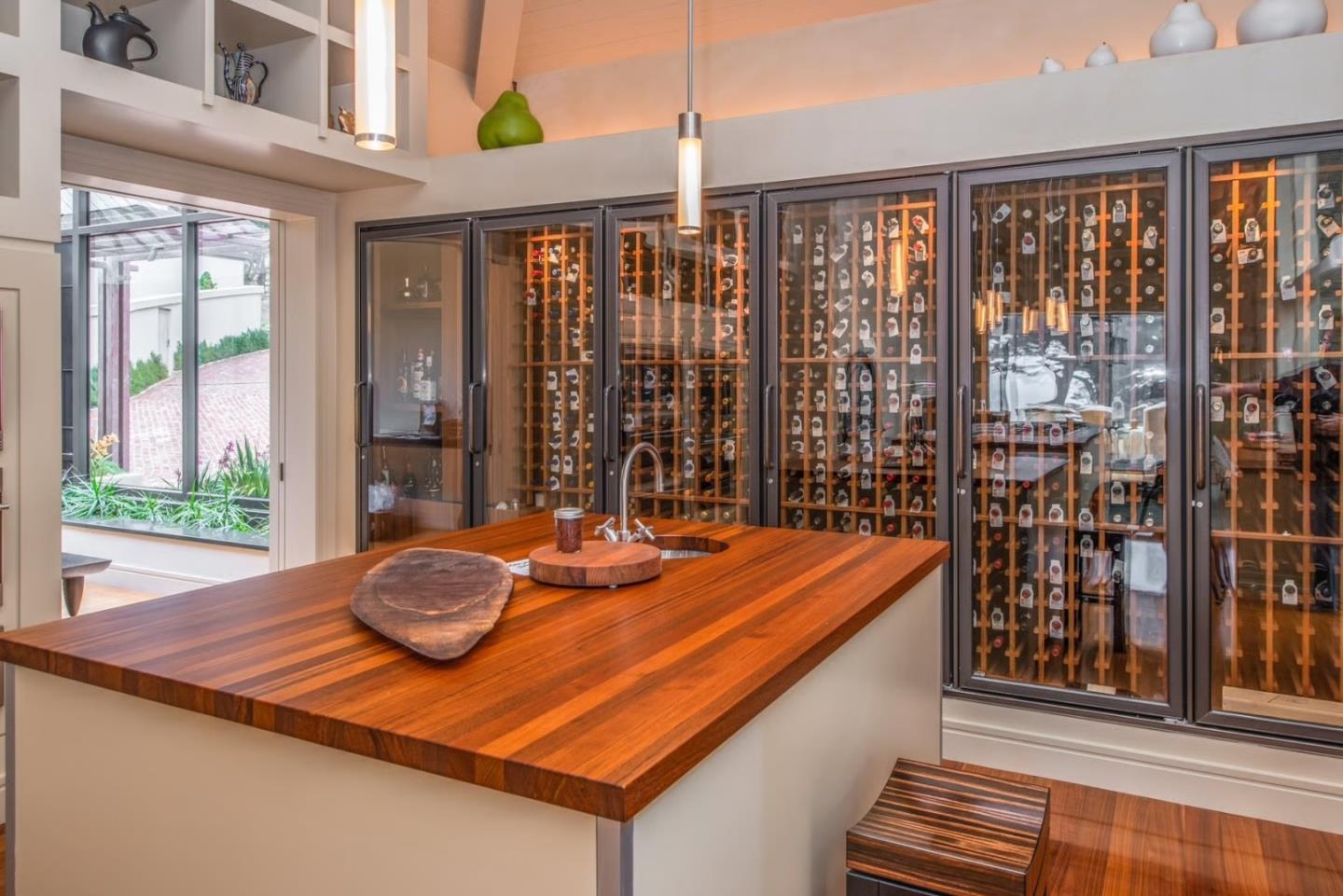 Detail Gallery Image 47 of 101 For 157, 163 Spindrift Rd, Carmel,  CA 93923 - 13 Beds | 13/4 Baths