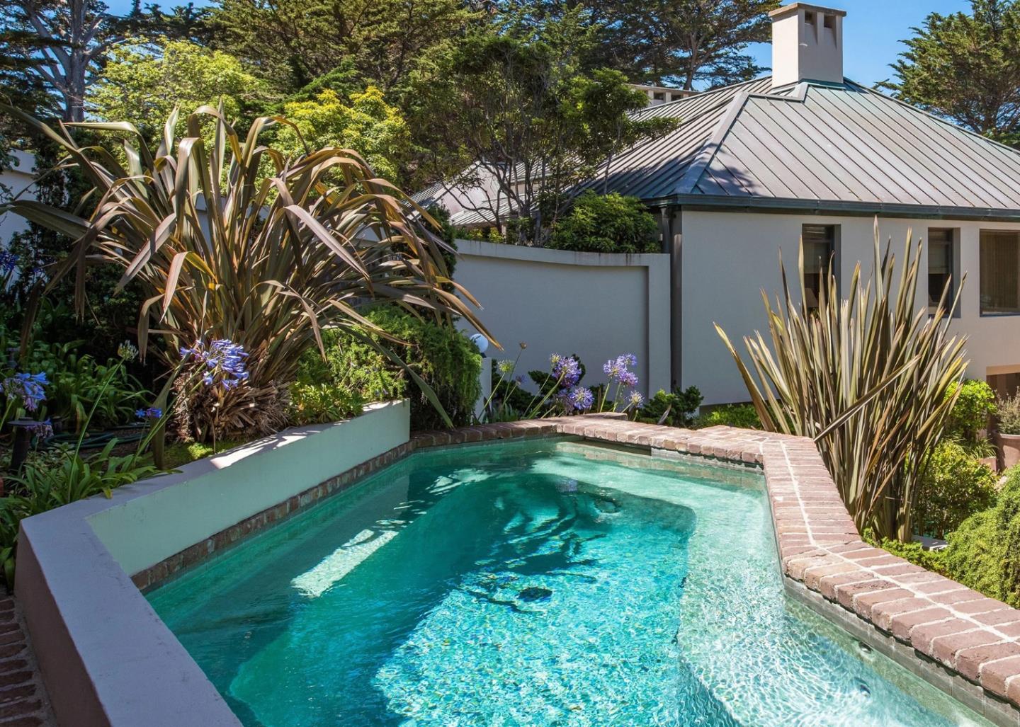 Detail Gallery Image 72 of 101 For 157, 163 Spindrift Rd, Carmel,  CA 93923 - 13 Beds | 13/4 Baths