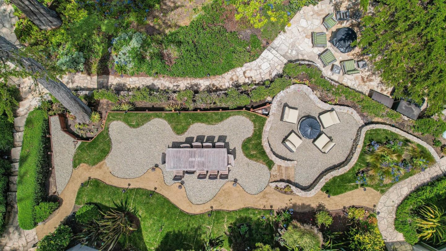 Detail Gallery Image 75 of 101 For 157, 163 Spindrift Rd, Carmel,  CA 93923 - 13 Beds | 13/4 Baths