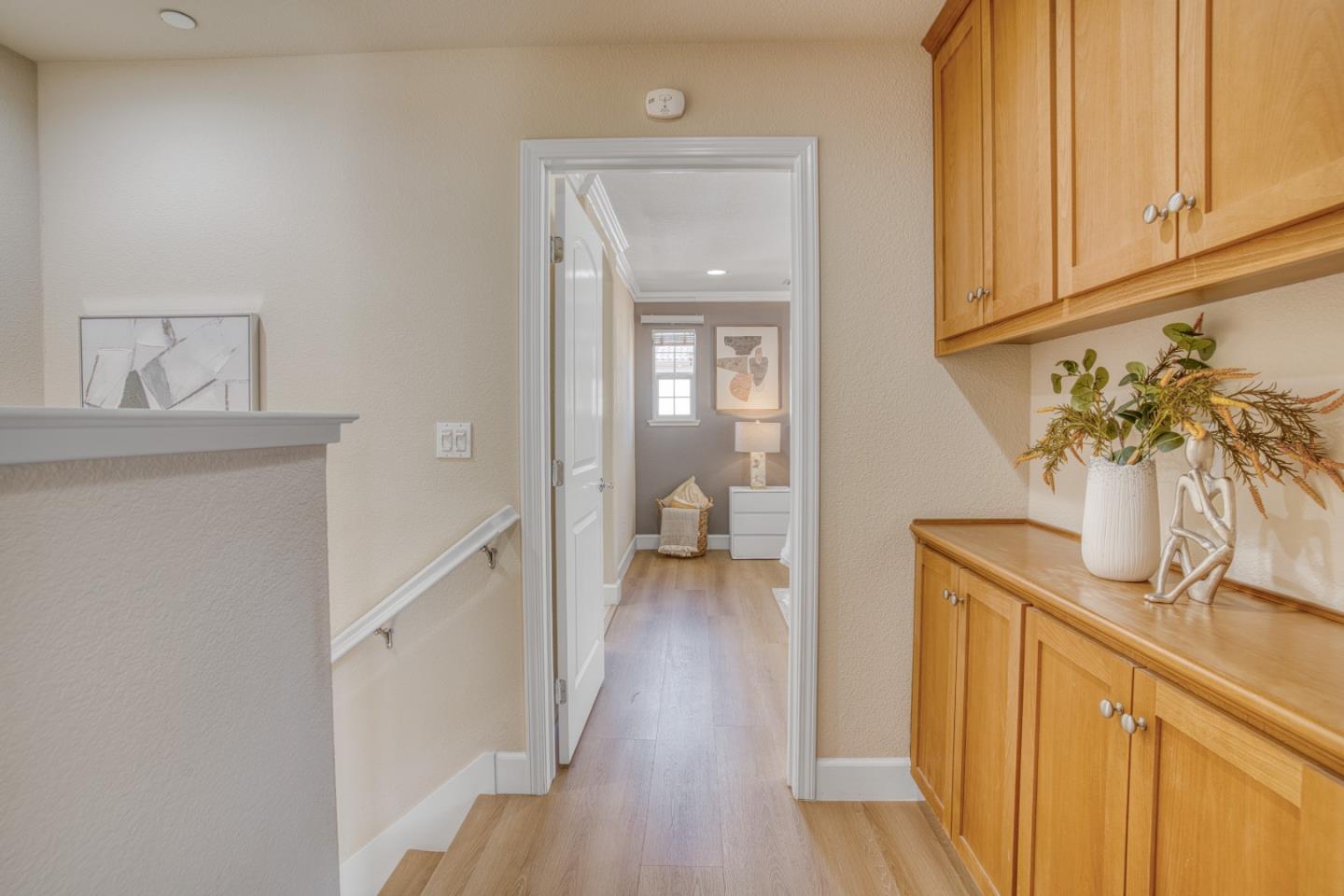 Detail Gallery Image 32 of 55 For 1773 Hillebrant Pl, Santa Clara,  CA 95050 - 3 Beds | 3/1 Baths