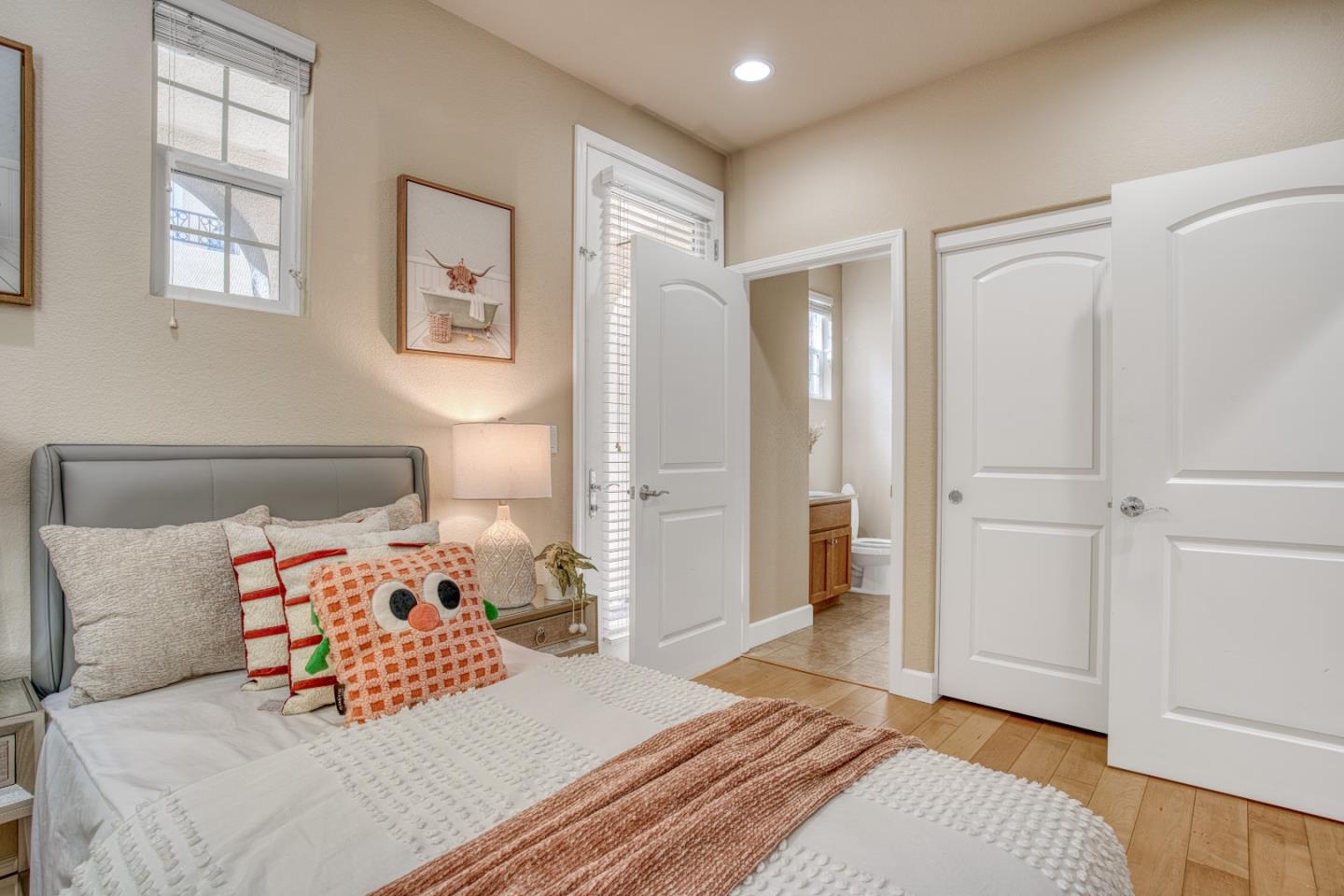 Detail Gallery Image 38 of 55 For 1773 Hillebrant Pl, Santa Clara,  CA 95050 - 3 Beds | 3/1 Baths