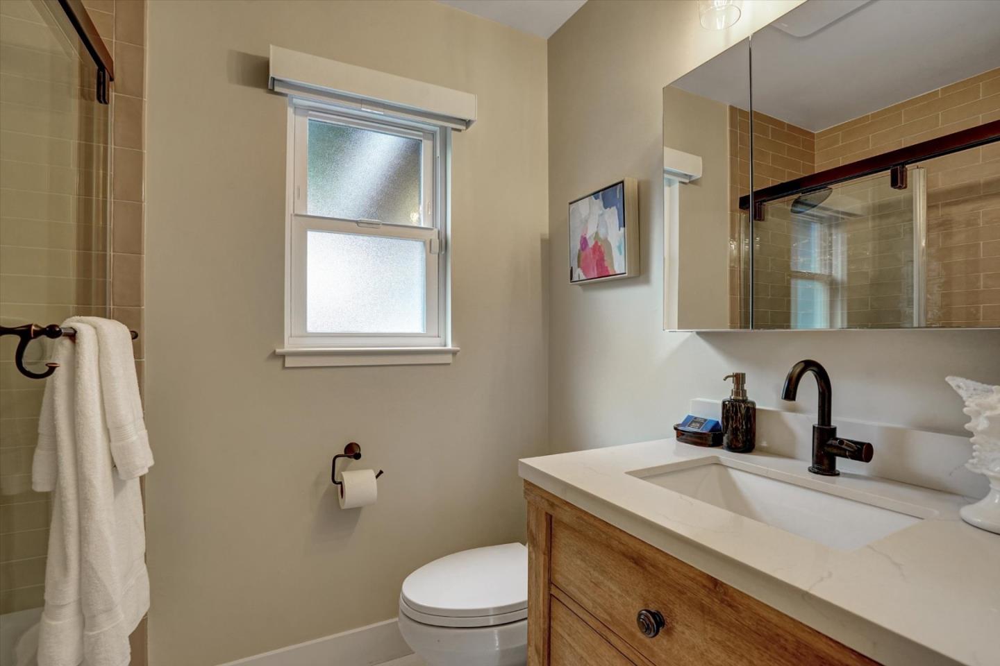 Detail Gallery Image 17 of 38 For 552 Heathcliff Dr, Pacifica,  CA 94044 - 3 Beds | 1 Baths