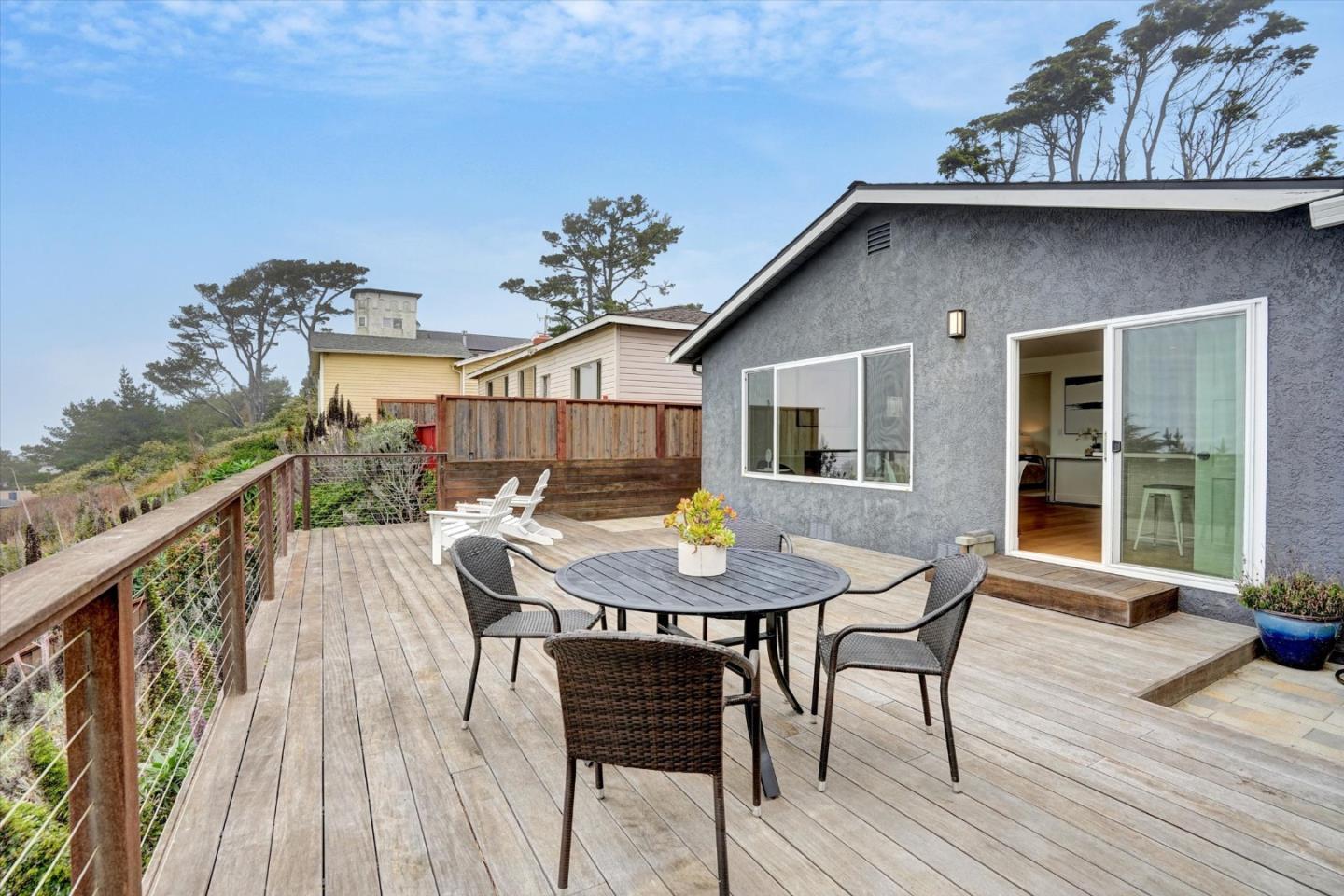 Detail Gallery Image 28 of 38 For 552 Heathcliff Dr, Pacifica,  CA 94044 - 3 Beds | 1 Baths