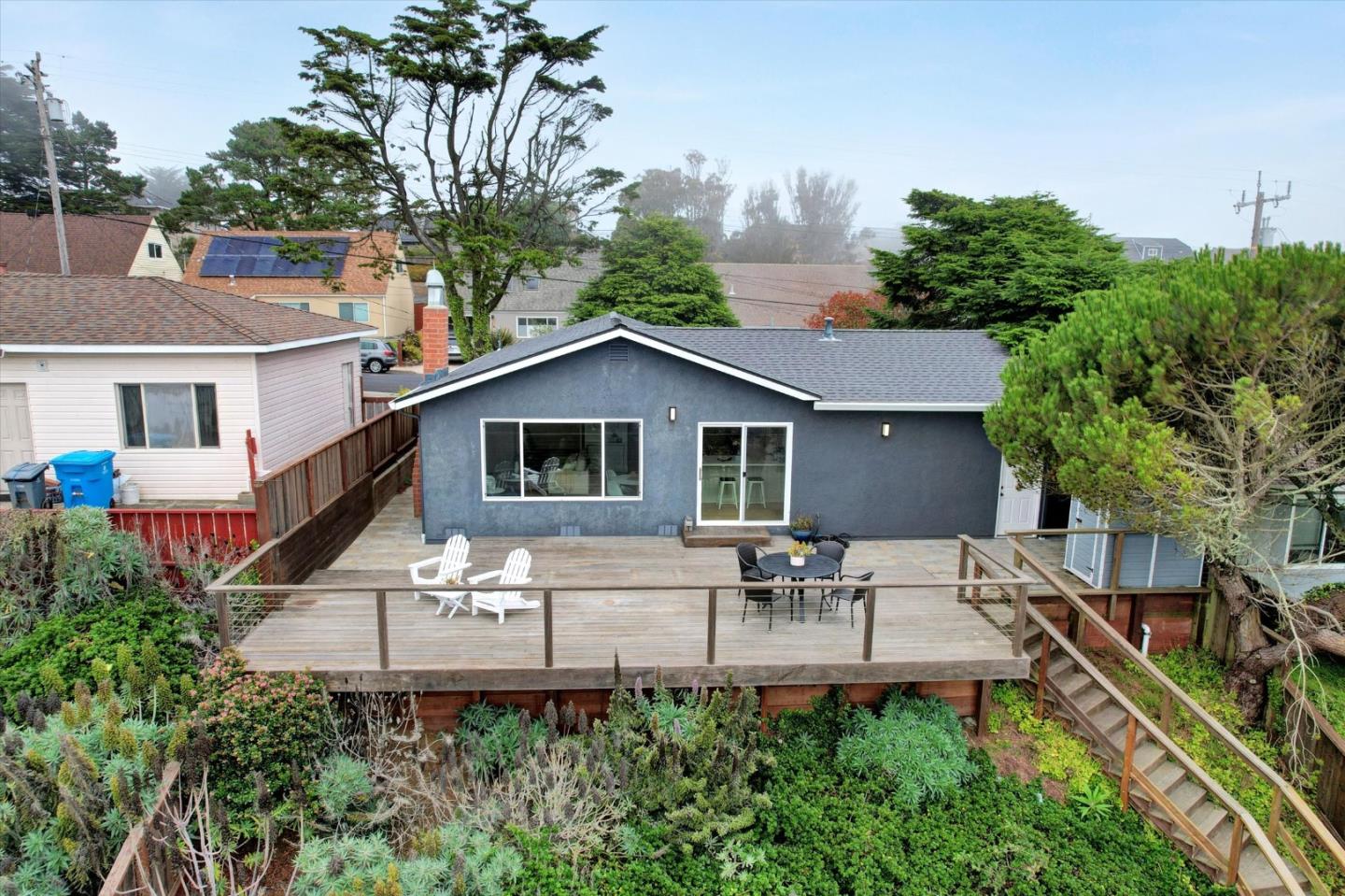 Detail Gallery Image 33 of 38 For 552 Heathcliff Dr, Pacifica,  CA 94044 - 3 Beds | 1 Baths