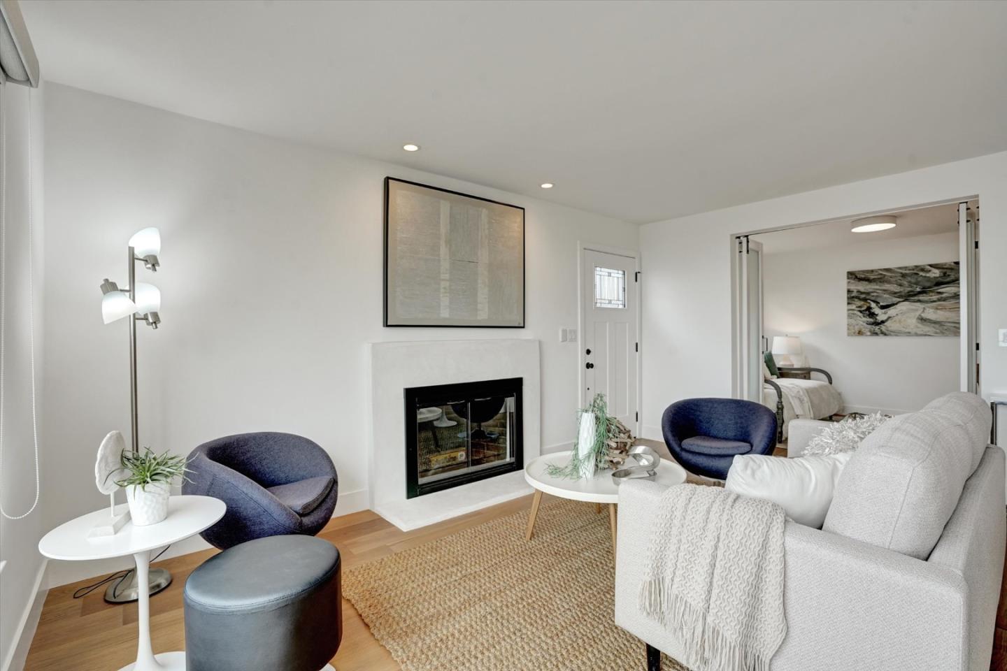 Detail Gallery Image 7 of 38 For 552 Heathcliff Dr, Pacifica,  CA 94044 - 3 Beds | 1 Baths