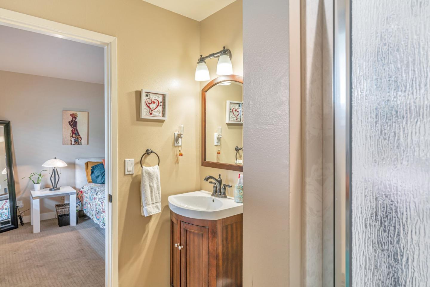 Detail Gallery Image 15 of 22 For 46 Hacienda Carmel, Carmel,  CA 93923 - 2 Beds | 2 Baths