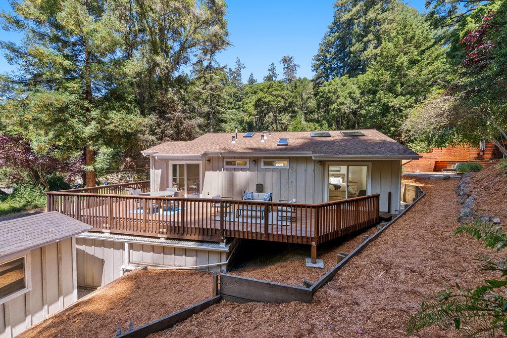 Detail Gallery Image 24 of 38 For 794 Cathedral Dr, Aptos,  CA 95003 - 2 Beds | 3 Baths