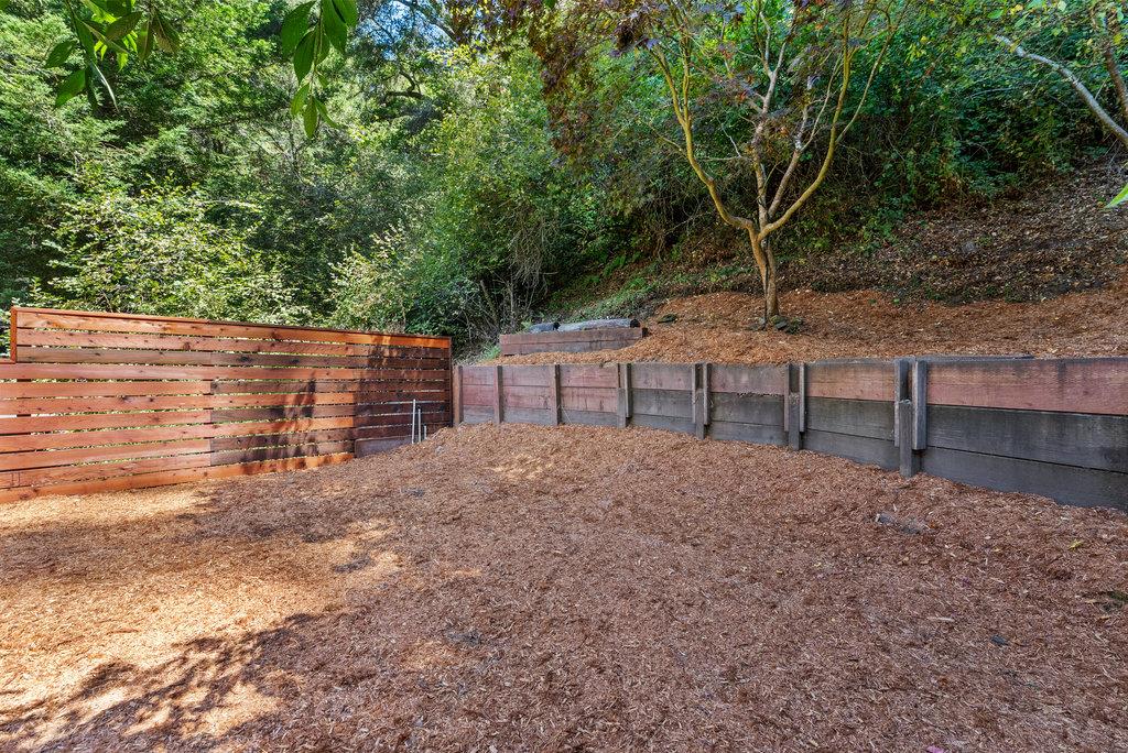 Detail Gallery Image 26 of 38 For 794 Cathedral Dr, Aptos,  CA 95003 - 2 Beds | 3 Baths
