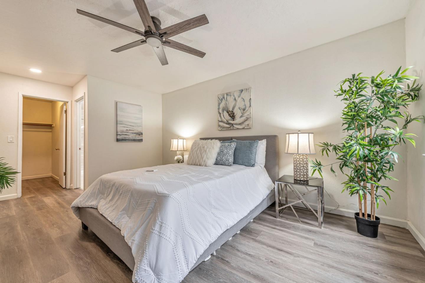 Detail Gallery Image 28 of 37 For 1427 Alma Loop, San Jose,  CA 95125 - 2 Beds | 2 Baths
