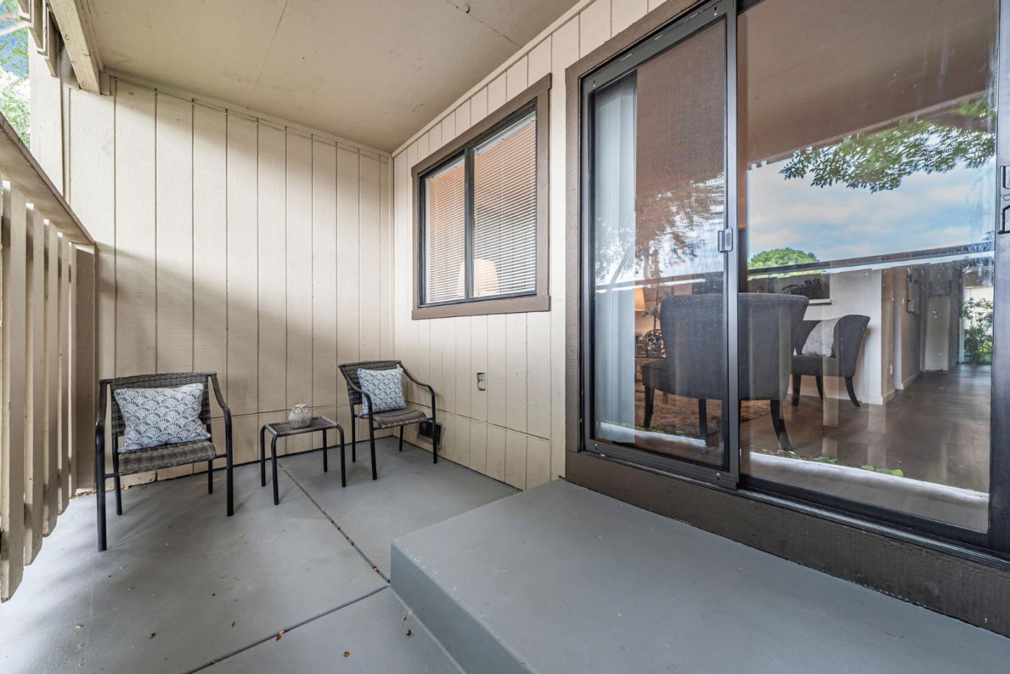 Detail Gallery Image 34 of 37 For 1427 Alma Loop, San Jose,  CA 95125 - 2 Beds | 2 Baths