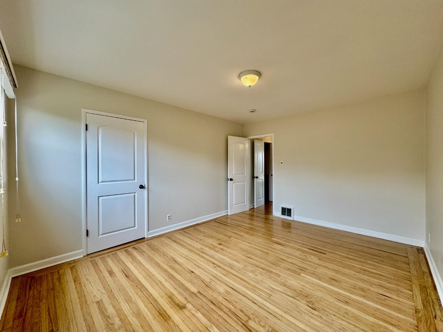 Detail Gallery Image 17 of 27 For 31 Crestview Ave, Daly City,  CA 94015 - 3 Beds | 2 Baths