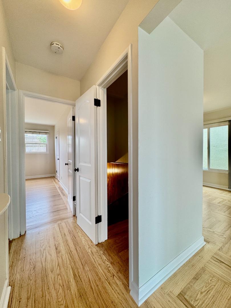 Detail Gallery Image 18 of 27 For 31 Crestview Ave, Daly City,  CA 94015 - 3 Beds | 2 Baths