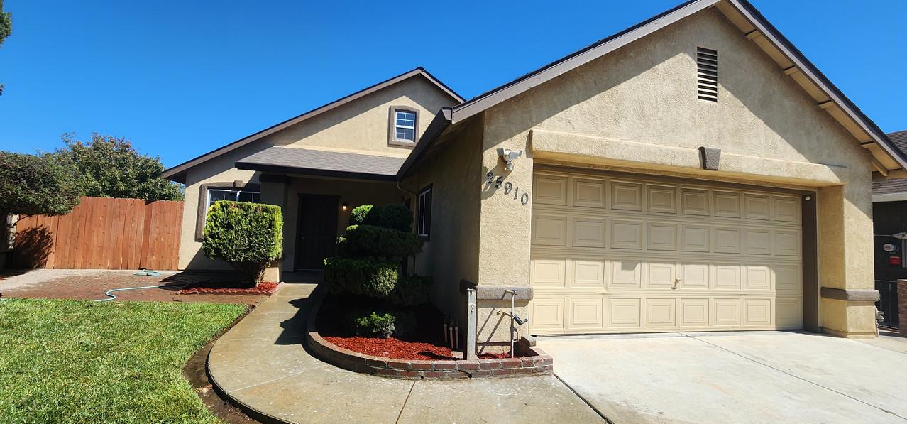 Detail Gallery Image 4 of 21 For 25910 Roosevelt St, Chualar,  CA 93925 - 4 Beds | 2 Baths