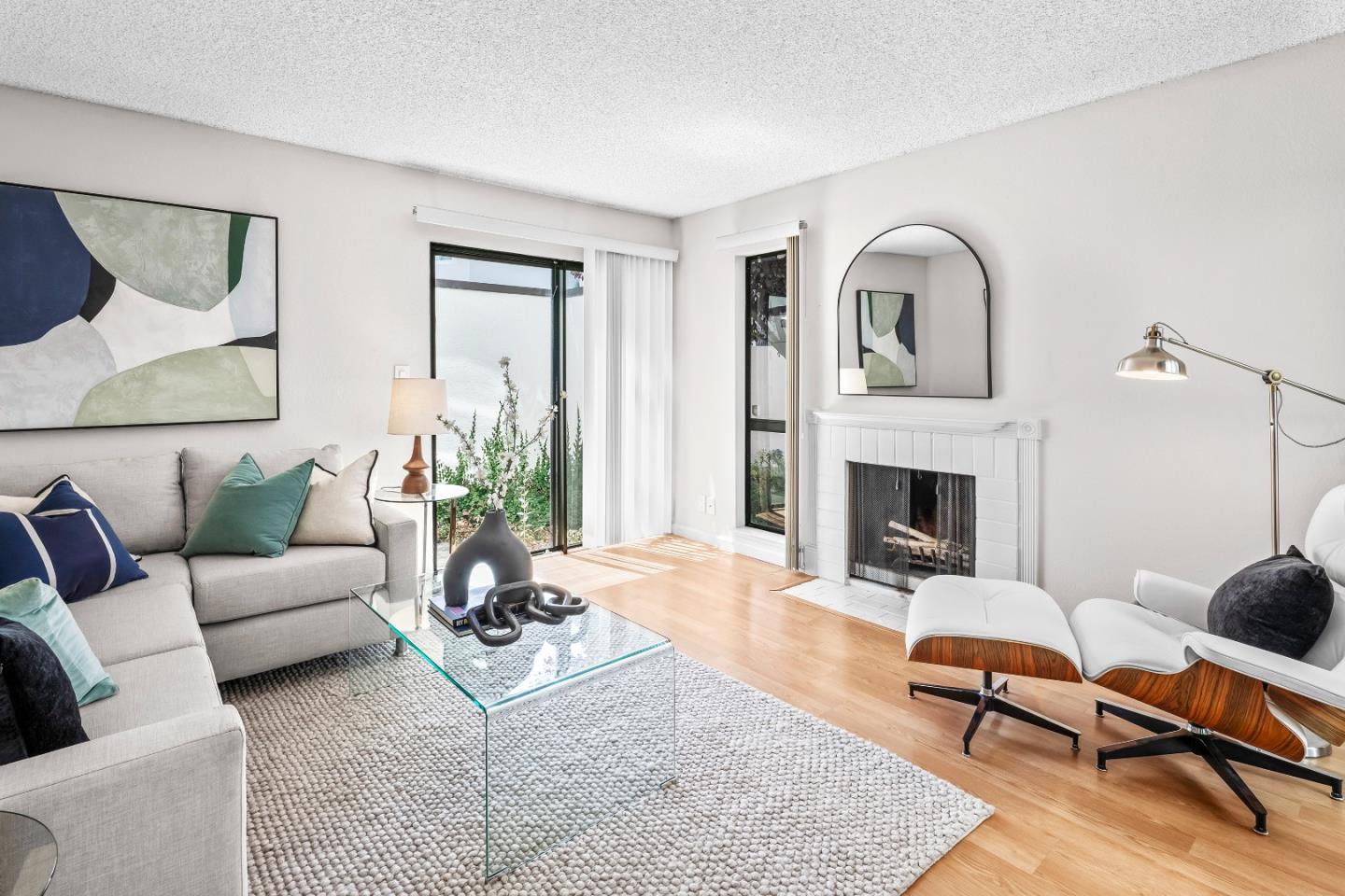 Detail Gallery Image 6 of 16 For 2001 Alameda De Las Pulgas #174,  San Mateo,  CA 94403 - 3 Beds | 2 Baths