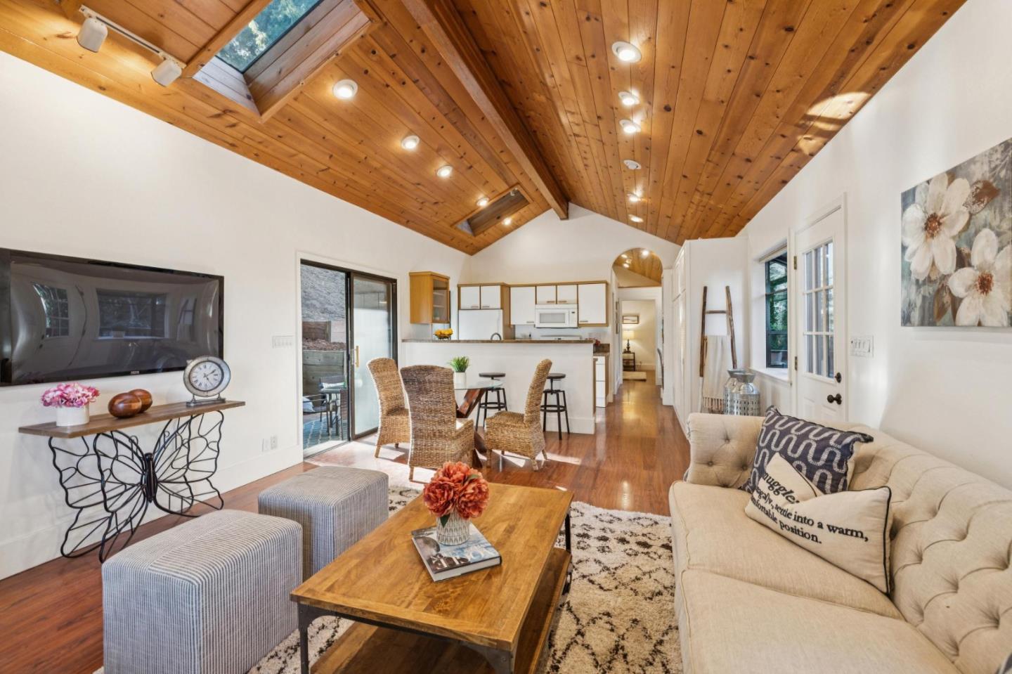 Detail Gallery Image 6 of 36 For 20080 Gist Rd, Los Gatos,  CA 95033 - 1 Beds | 1 Baths