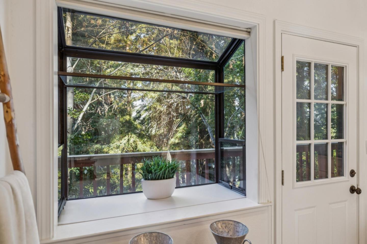 Detail Gallery Image 8 of 36 For 20080 Gist Rd, Los Gatos,  CA 95033 - 1 Beds | 1 Baths