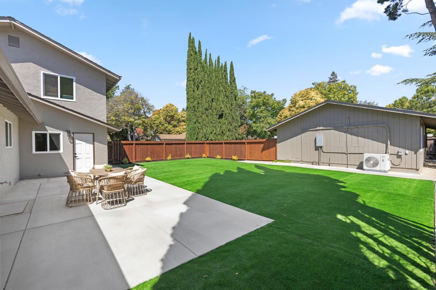 Detail Gallery Image 31 of 50 For 230 D St, Fremont,  CA 94536 - 5 Beds | 4/1 Baths