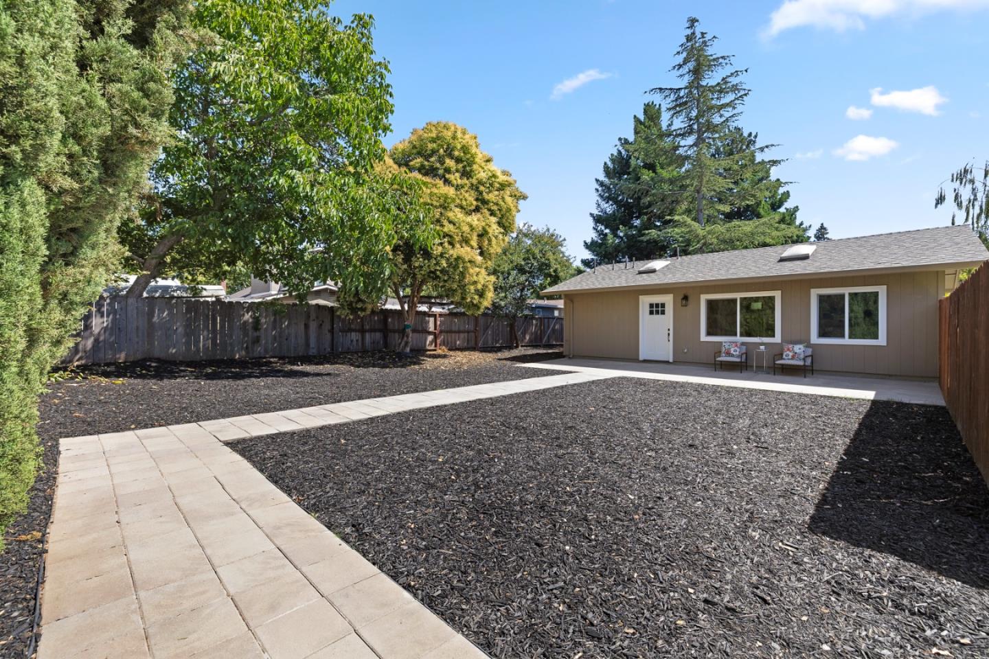 Detail Gallery Image 34 of 50 For 230 D St, Fremont,  CA 94536 - 5 Beds | 4/1 Baths