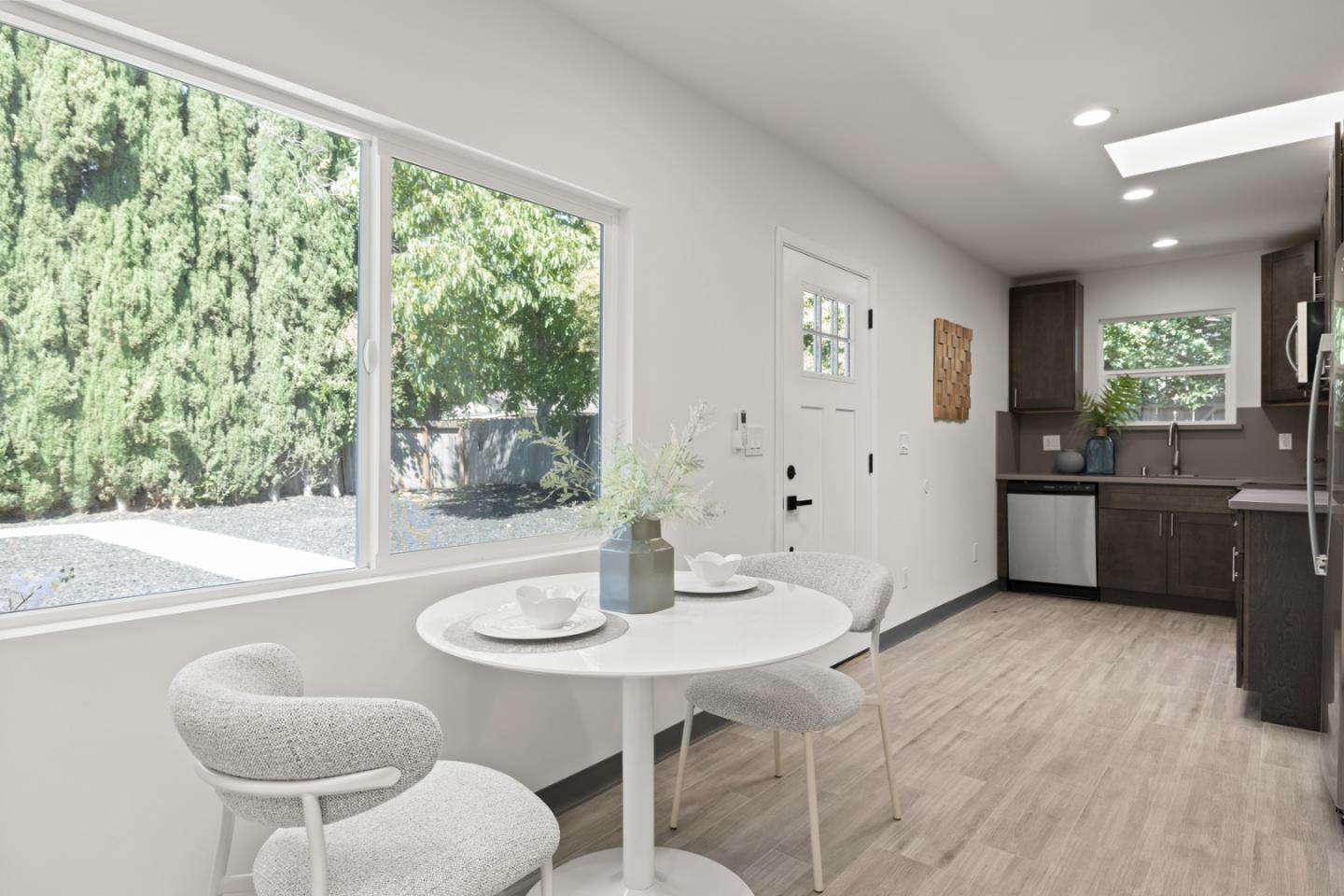Detail Gallery Image 41 of 50 For 230 D St, Fremont,  CA 94536 - 5 Beds | 4/1 Baths