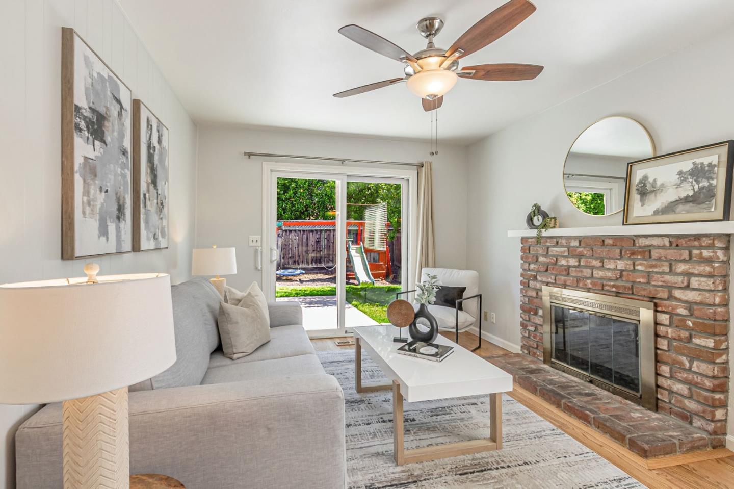 Detail Gallery Image 11 of 51 For 824 Buchser Way, San Jose,  CA 95125 - 3 Beds | 2/1 Baths