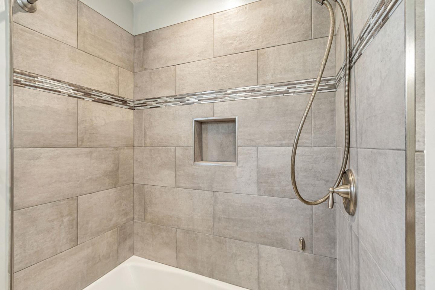 Detail Gallery Image 33 of 51 For 824 Buchser Way, San Jose,  CA 95125 - 3 Beds | 2/1 Baths