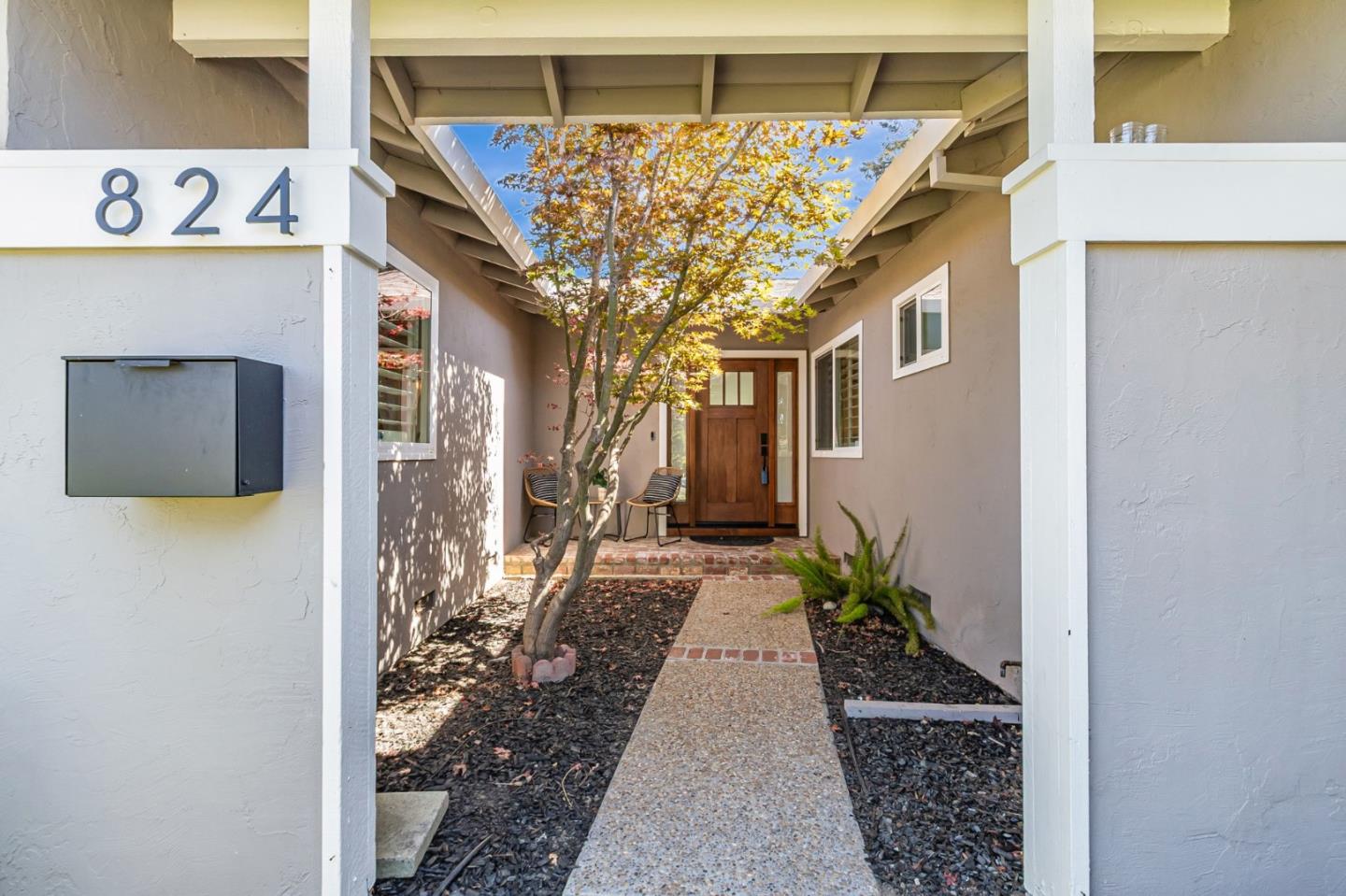 Detail Gallery Image 5 of 51 For 824 Buchser Way, San Jose,  CA 95125 - 3 Beds | 2/1 Baths