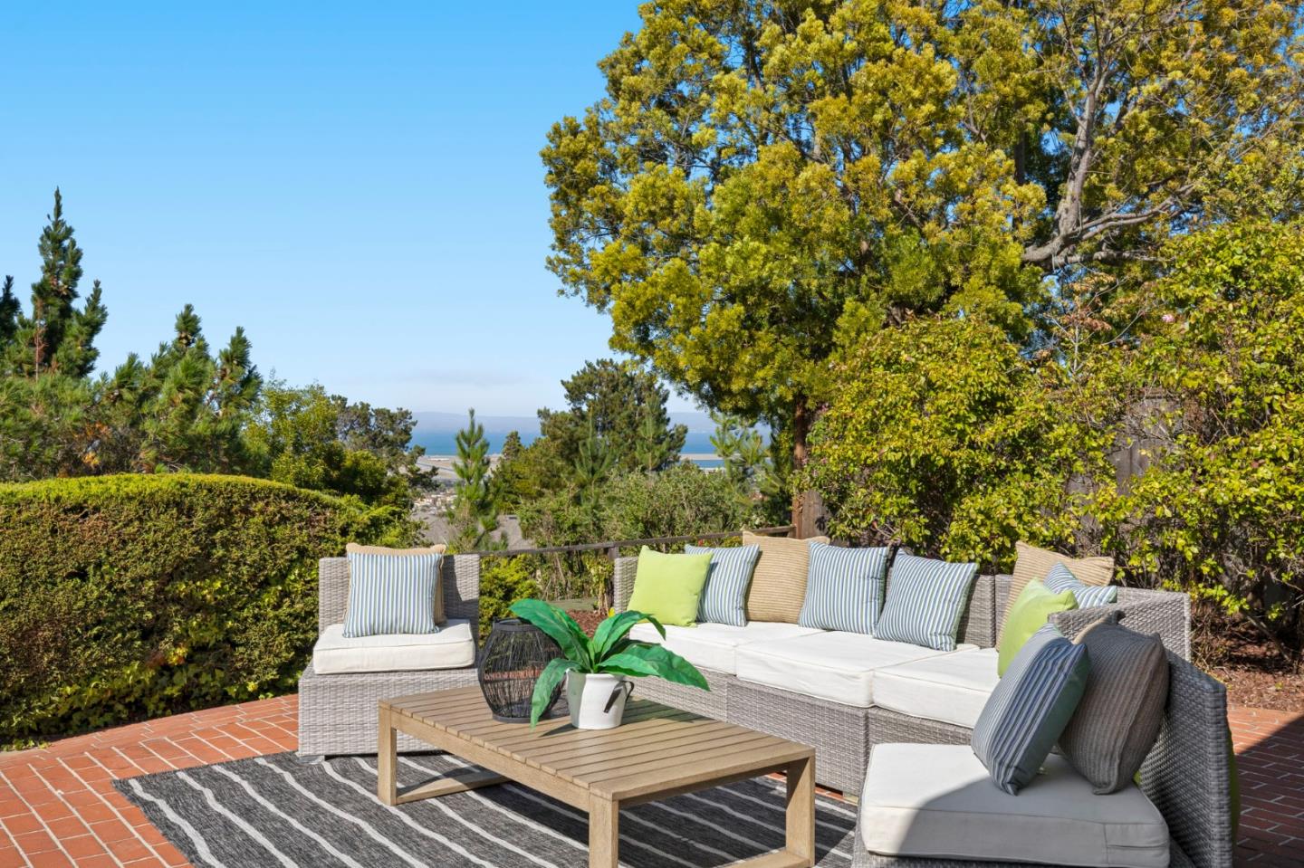 Detail Gallery Image 60 of 62 For 30 Conejo Dr, Millbrae,  CA 94030 - 3 Beds | 2 Baths