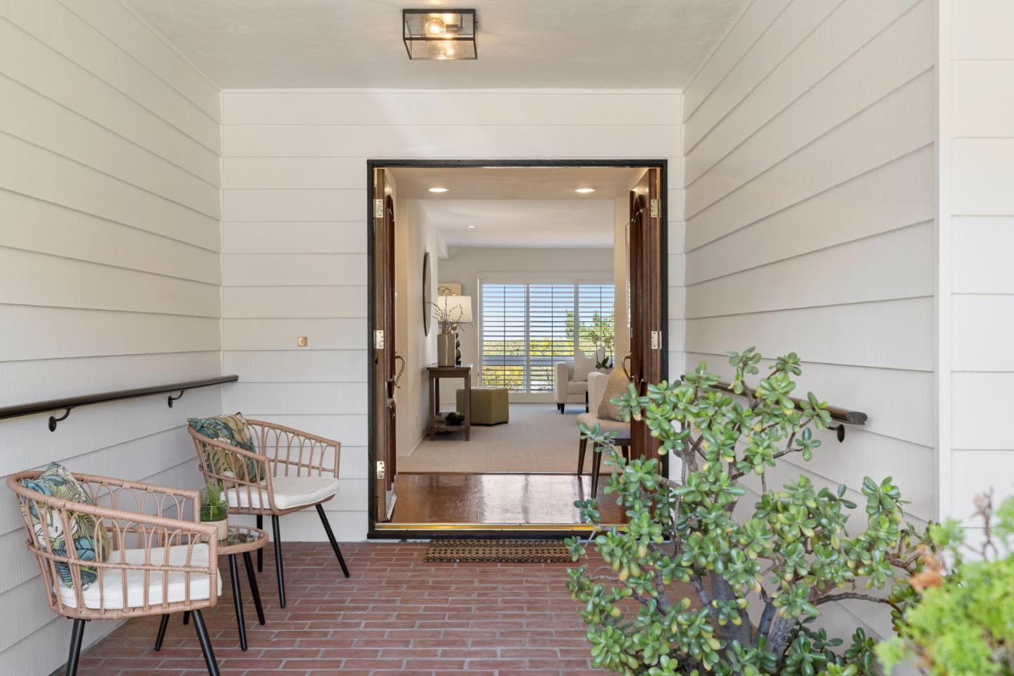 Detail Gallery Image 7 of 62 For 30 Conejo Dr, Millbrae,  CA 94030 - 3 Beds | 2 Baths