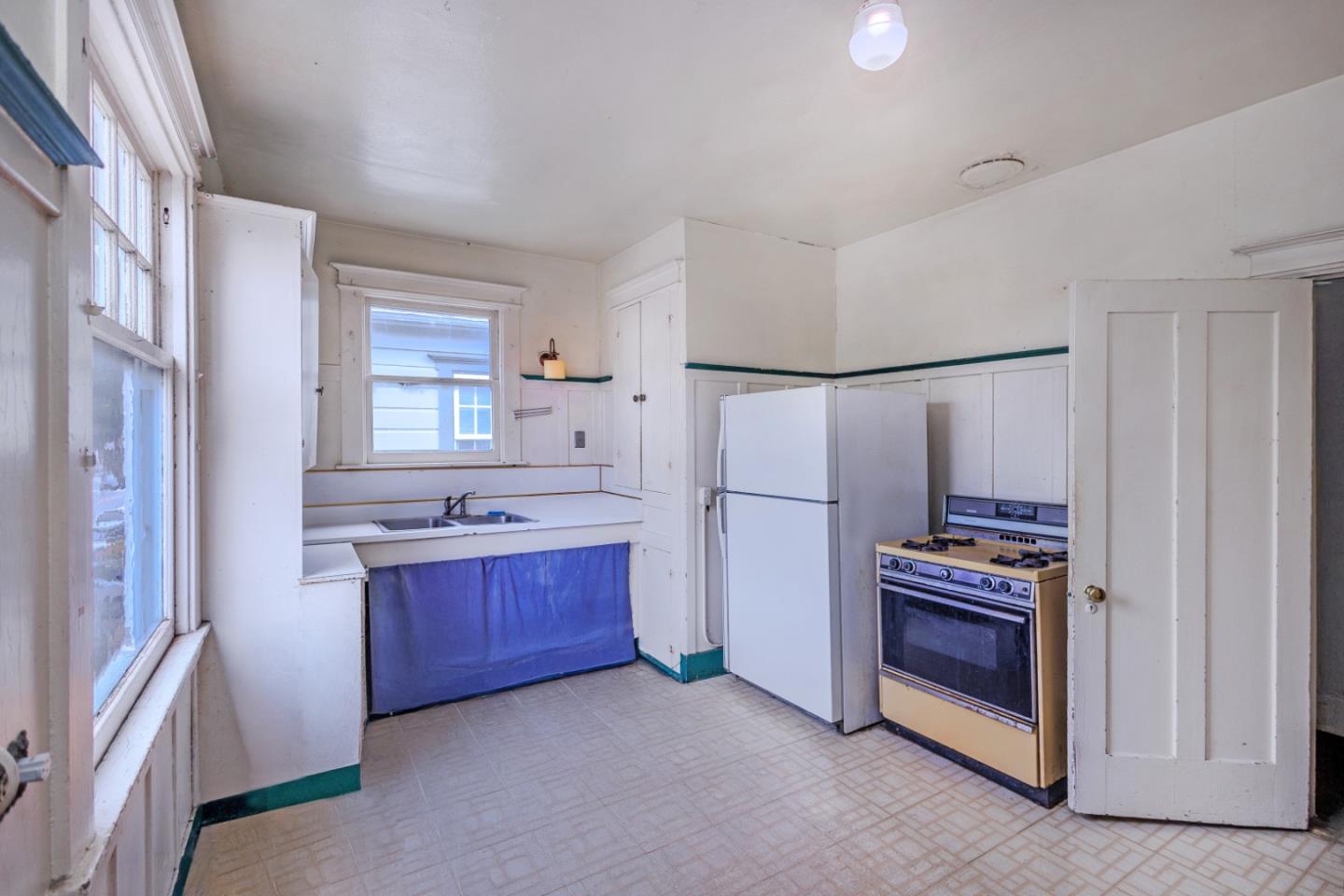 Detail Gallery Image 25 of 26 For 535-539 Main St, Half Moon Bay,  CA 94019 - – Beds | – Baths